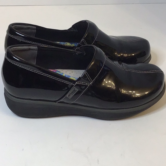 GREY’S ANATOMY SOFT WALK BLACK PATENT CLOGS SHOES SZ 8.5 M - Picture 3 of 15